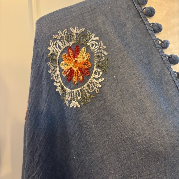 Do Everything In Love Blue Pom Pom Bohemian Duster Top Embroidered Floral OS - Picture 5 of 10